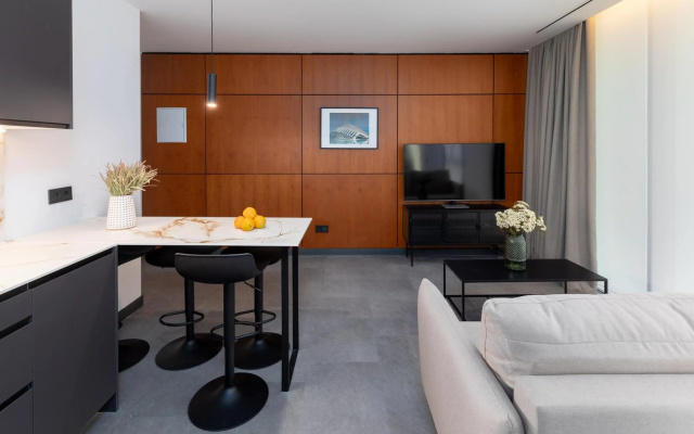 Calatrava by Alma Suites