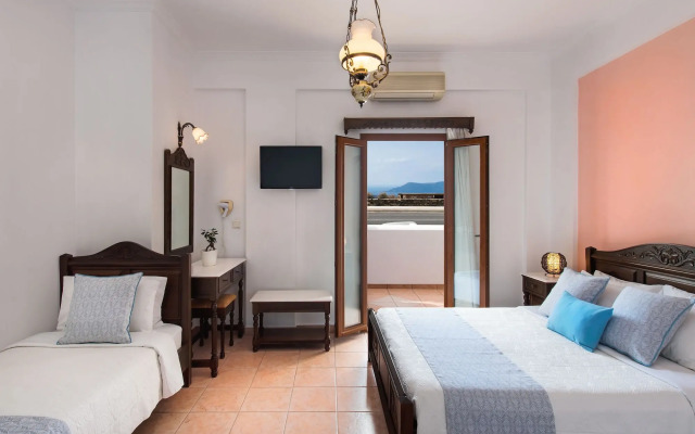 Astir Thira