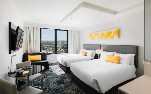 voco Gold Coast by IHG