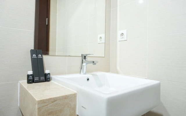 1BR with Good Location @ Puri Mansion Apartment