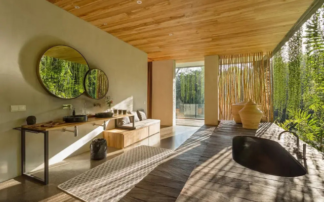 Chameleon Villa Bali