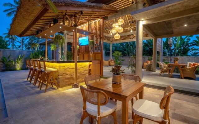 Kahayana Suites