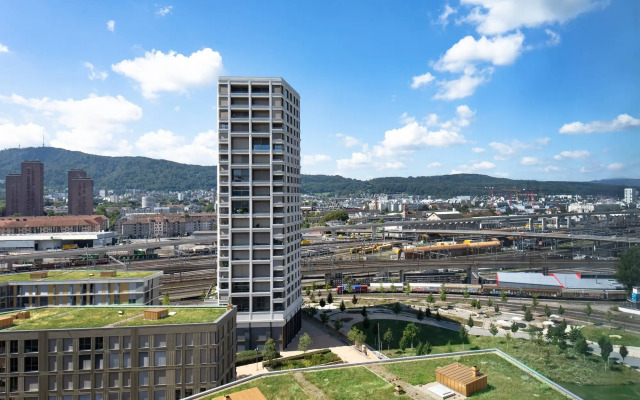 Renaissance Zürich Tower Hotel