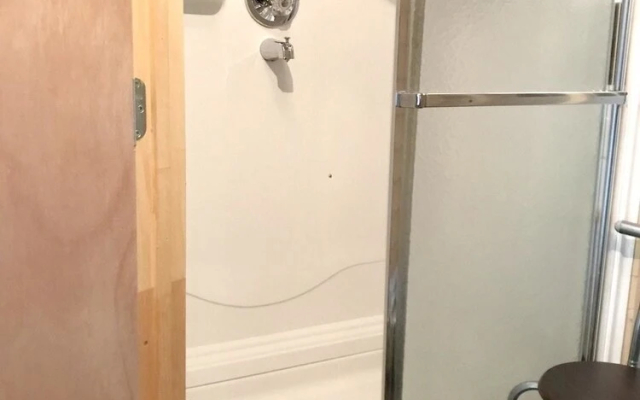 Chalet With 2 Bedrooms in Ferme neuve, With Wonderful Lake View Near the Slopes - фото 5