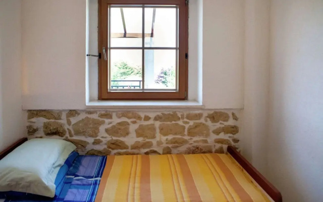 Apartment in Okrug Donji for 4 Person