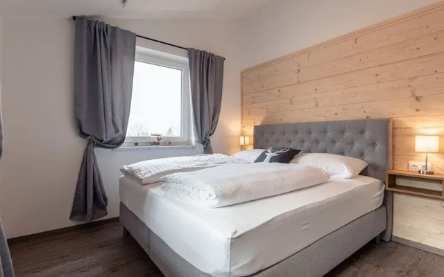 Chalet Arber in St.englmar With its own Hottube