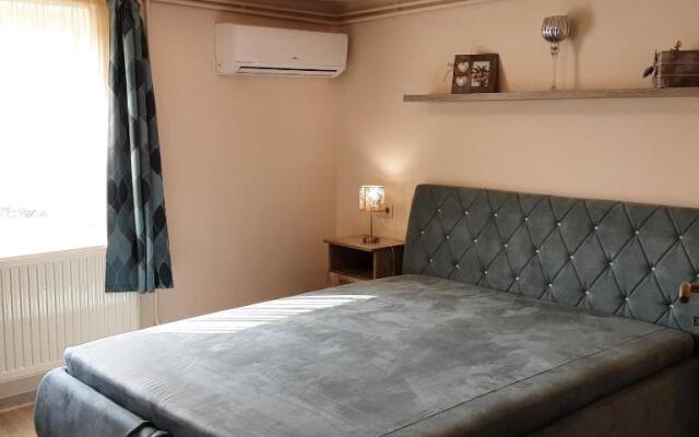 Tó apartman