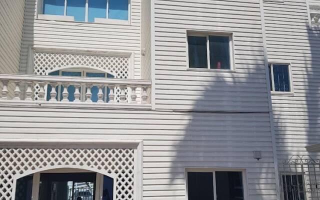 Hermosa Casa Playera