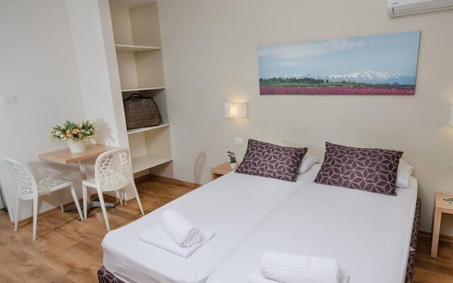 Malkiya TravelHotel