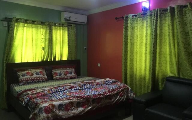 Marble Hill Hotel