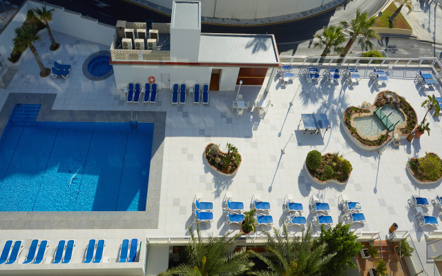 Hotel Las Arenas, Affiliated by Meliá