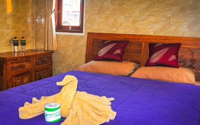Mira Family Homestay