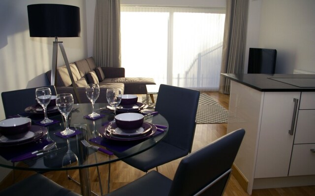 Ramsey Lodge 2-Bedroom Flat