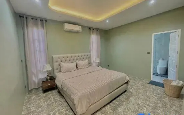 JM Pool Villa