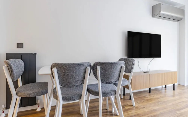 Comfy Flat In Sisli With Central Location
