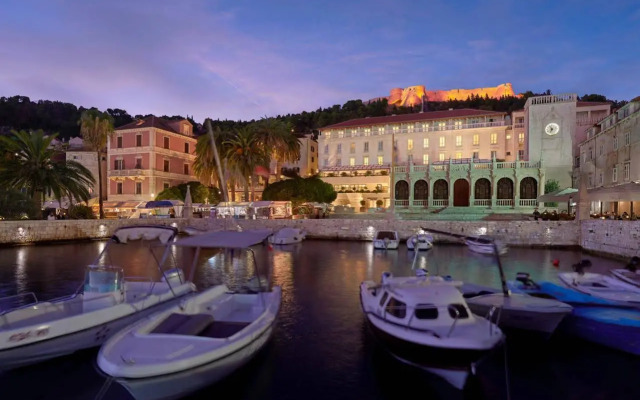 Palace Elisabeth Hvar Hotel