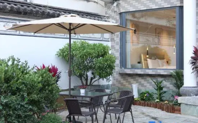 Mu Yunjian Designer's Courtyard Private Villa