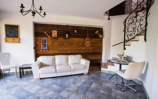 Family House Apartma