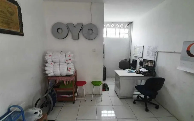 OYO 1599 Naz Guesthouse Syariah