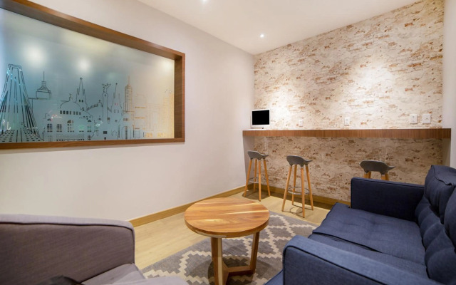 Hotel Monarca