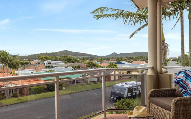 Ancora - STAY three PAY two