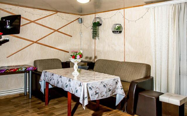 Дом Романтика