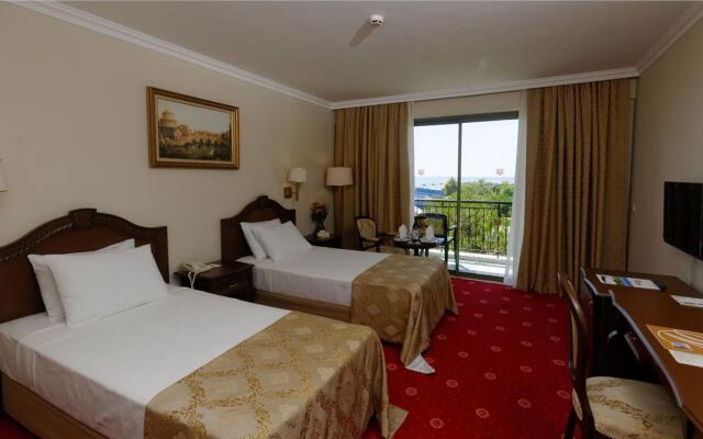 Ducale Lara Hotel