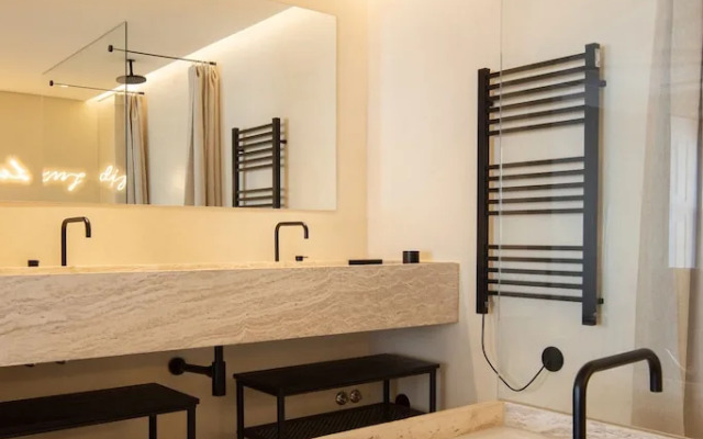 Almadina Smart Luxury