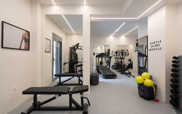 Io Suites