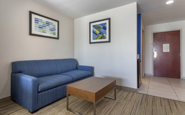 Holiday Inn Express Hotel & Suites Natchitoches by IHG