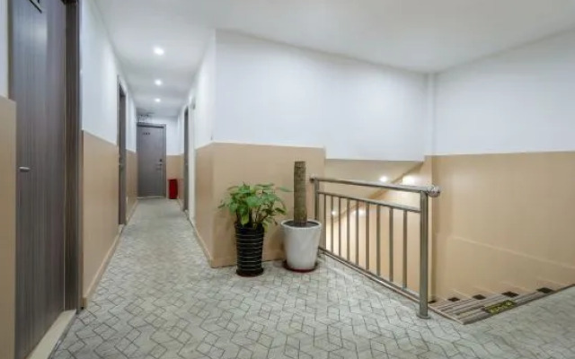 Youhai Hotel (Baoshan Wanda Branch)