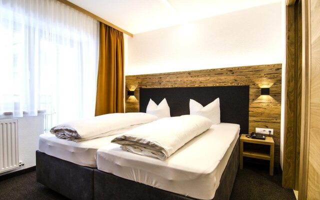 Hotel Garni Persutt