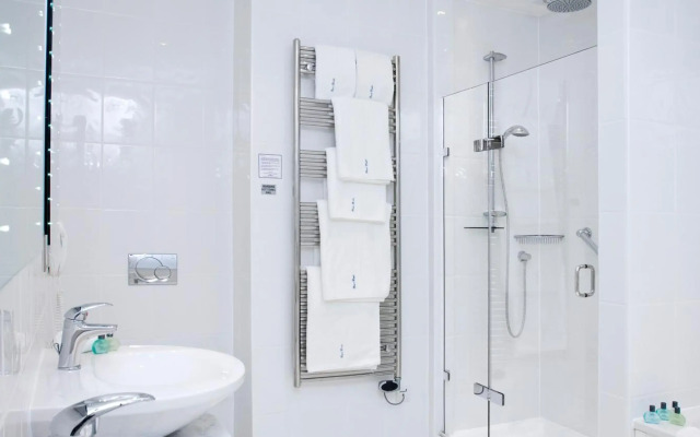 The Victoria Hotel & Source Spa