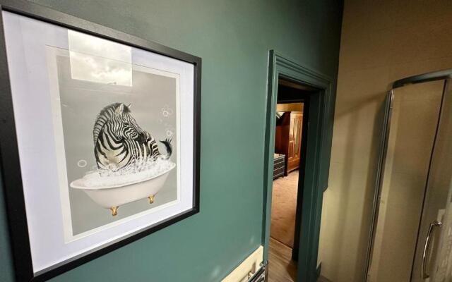 1869 - Room Only Boutique Townhouse