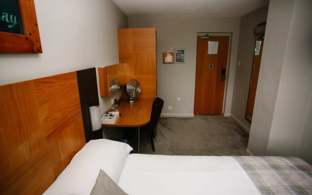 Corner House Hotel