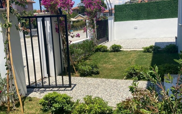 Charming 3-bed Villa Meysen