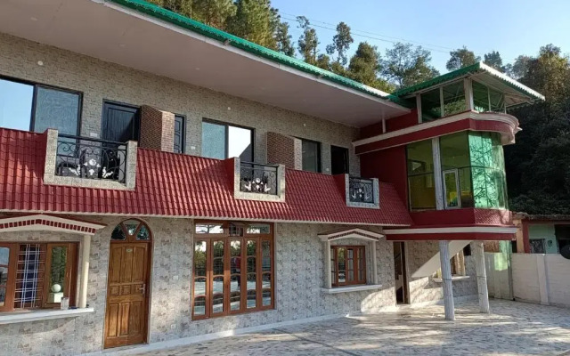 Hotel 7 Heights by OYO Rooms