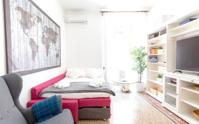 Apartment With one Bedroom in Roma, With Wifi