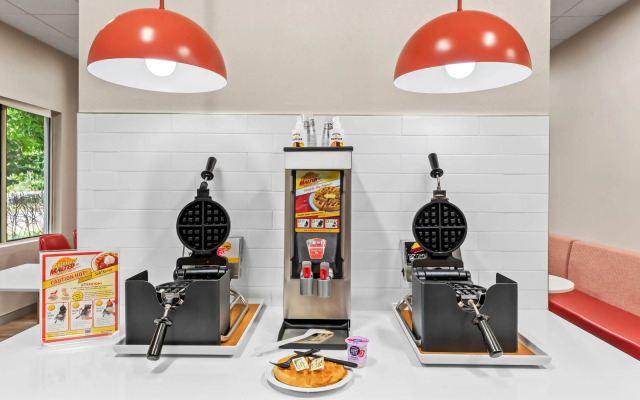 Comfort Inn Largo-Washington DC East