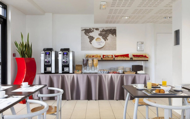Comfort Suites Port-Marly Paris Ouest