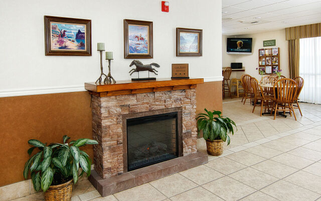 Boothill Inn And Suites