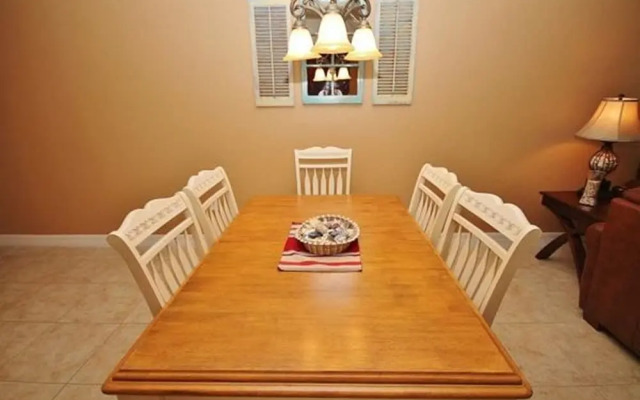 Oceanwalk 12-206 Apartment 2