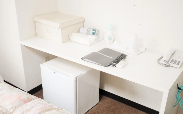 Hiroshima Peace Hotel - Hostel – Guest Rooms – Hiroshima