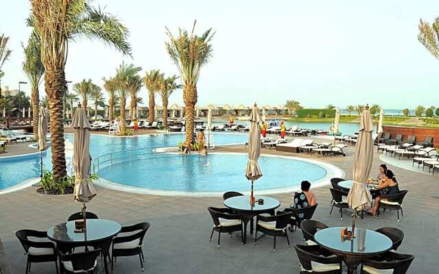 Al Bander Hotel & Resort