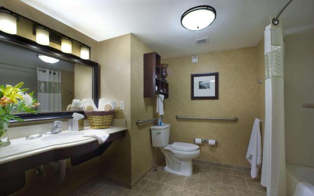 Hampton Inn Atlanta-Canton