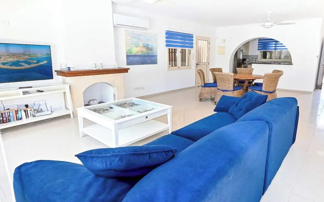 Villa Adeline