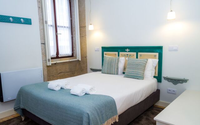 Liiiving in Porto - Historic Clerigos Studio 4F
