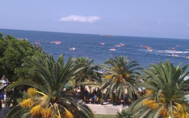 Convenient Studio Flat Near Beach in Avsa Island