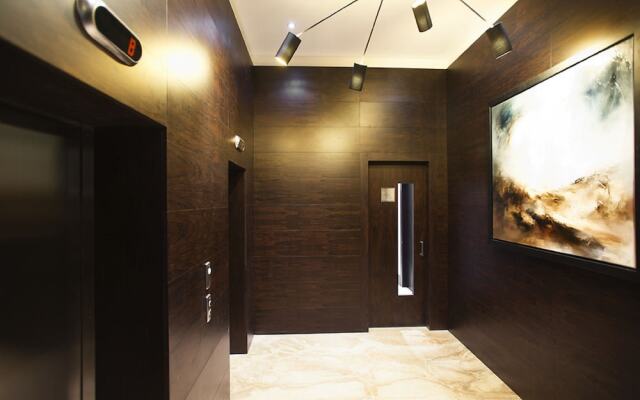 One Thirty Queensgate