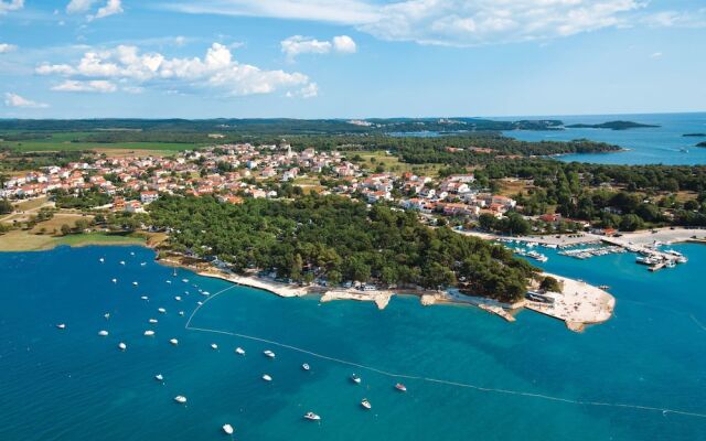 Campsite Puntica Mobile Homes Mediteran